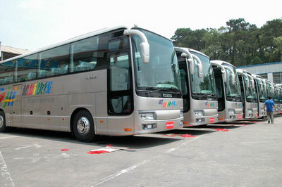 （大巴車租車平臺）租大巴車的費用與什么條件相關？